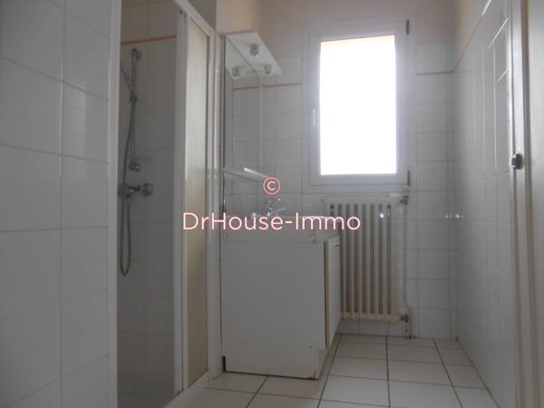 Appartement à louer 3 pièces de 69 m²