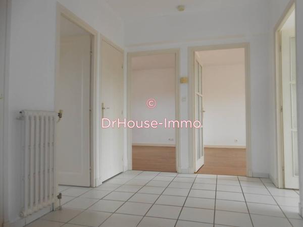 Appartement à louer 3 pièces de 69 m²
