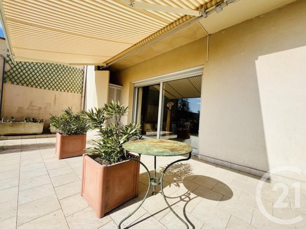 Maison à vendre  4 pièces - 149 m 2   FOURAS  - 17