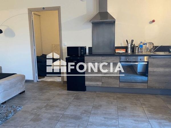 Location Studio 45 m² - 70 AVENUE FRANCOIS LASCOUR Le Pontet 84130