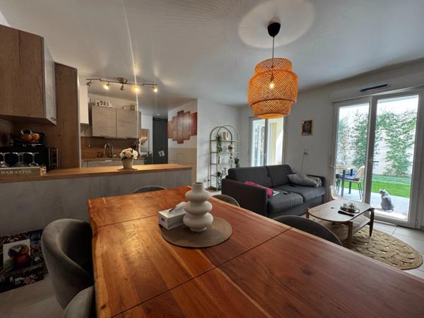 Appartement à vendre 3 pièces - jardin- COGOLIN (83)