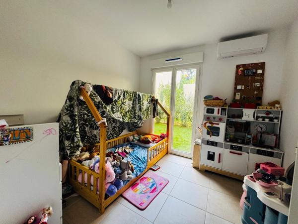 Appartement à vendre 3 pièces - jardin- COGOLIN (83)