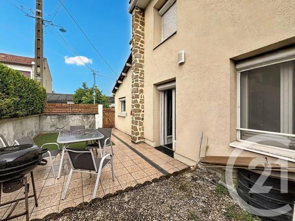 Appartement F5 à vendre  5 pièces - 98,97 m 2   CLERMONT FERRAND  - 63