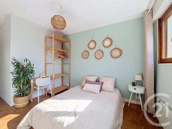 Appartement F5 à vendre  5 pièces - 98,97 m 2   CLERMONT FERRAND  - 63