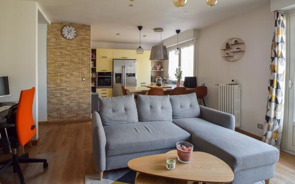 Appartement à vendre    3 pièces • 77,56 m2 Pau