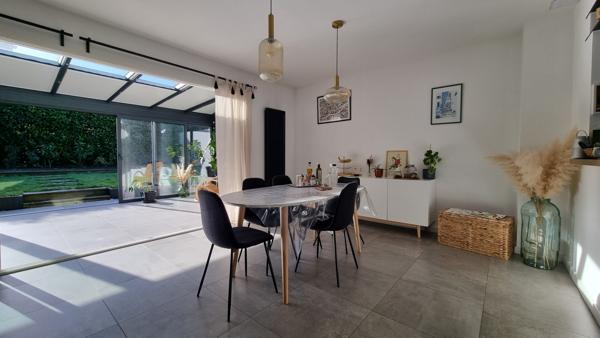 A VENDRE ! Rare sur le secteur d'Orvault-Bourg !Maison 160 m2 , 5 chambres