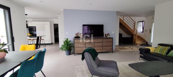 A VENDRE ! Rare sur le secteur d'Orvault-Bourg !Maison 160 m2 , 5 chambres