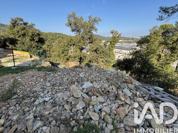 Terrain à vendre 735 m² Flassans-sur-Issole