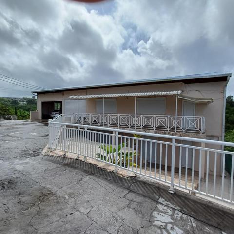 Grande villa avec gros volume