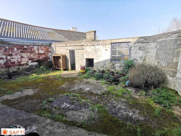 Maison de bourg avec HANGAR