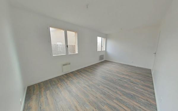 Maison à louer    4 pièces •  Romans-sur-Isère