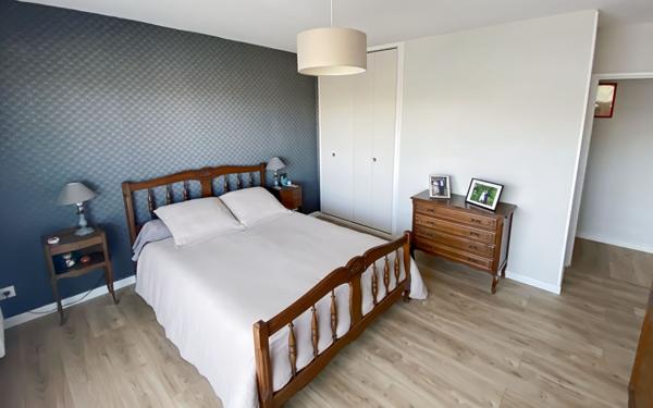 Appartement à vendre    3 pièces • 92 m2 Cormontreuil