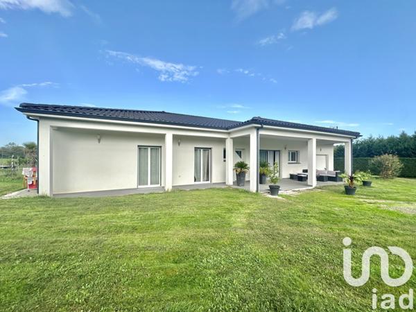 Maison 5 pièces de 145 m² à Castelsarrasin (82100)