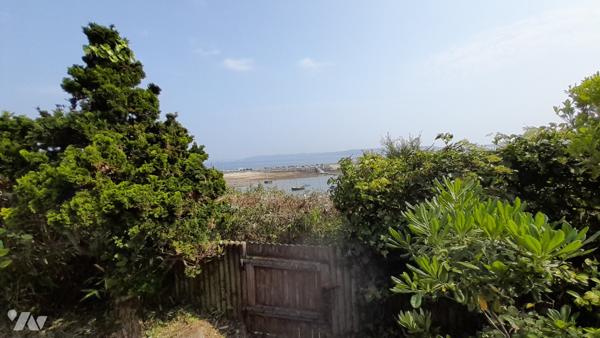 Maison individuelle avec vue sur mer.