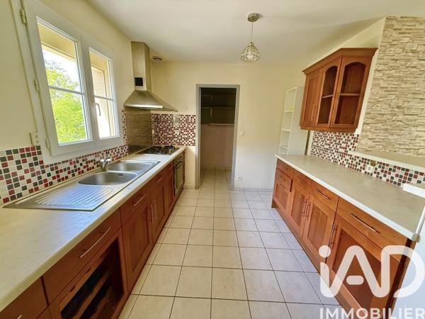 Maison à vendre 7 pièces 170 m² Cosne-Cours-sur-Loire