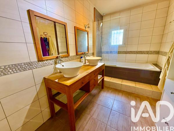 Maison à vendre 7 pièces 170 m² Cosne-Cours-sur-Loire
