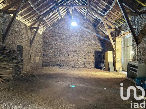 Maison de campagne 4 pièces de 82 m² à Chamboulive (19450)