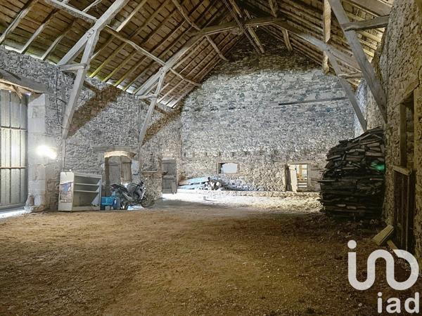 Maison de campagne 4 pièces de 82 m² à Chamboulive (19450)