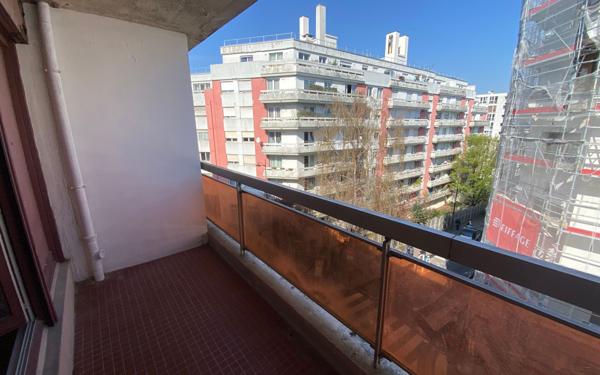 Appartement à louer    1 pièce • 25,31 m2 Paris 19