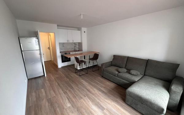 Appartement à louer    1 pièce • 25,31 m2 Paris 19