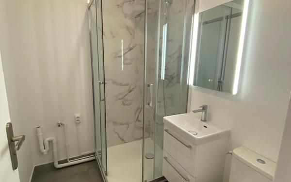 Appartement à louer    1 pièce • 25,31 m2 Paris 19