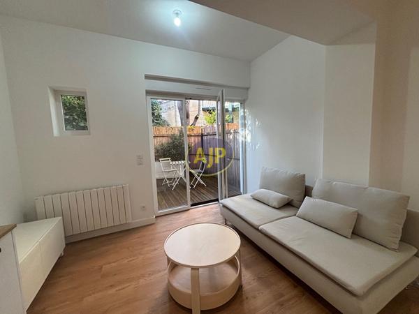 Location appartement Bordeaux : 995 € - AJP Immobilier Bordeaux Nansouty