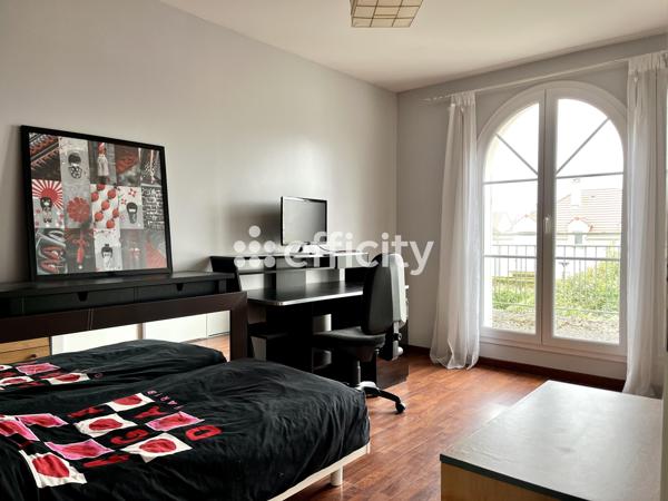 Maison 5 pièces - 171 m²