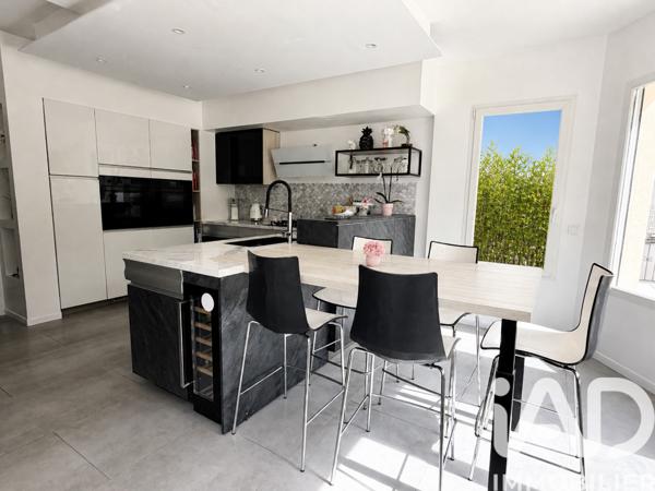 Maison à vendre 9 pièces 263 m² Meulan-en-Yvelines