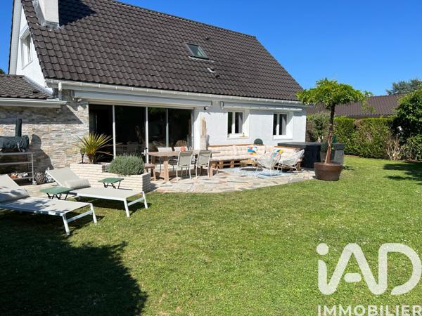 Maison à vendre 6 pièces 140 m² Lésigny