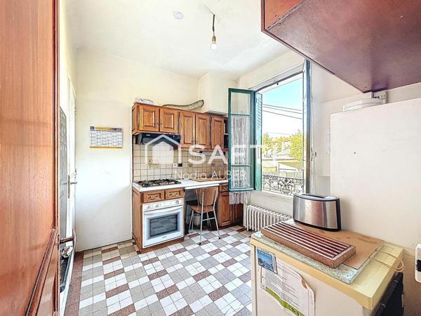 Maison familiale de 155m²environ de surface au sol avec dépendance  secteur plateau Vitry sur Seine/ Villejuif