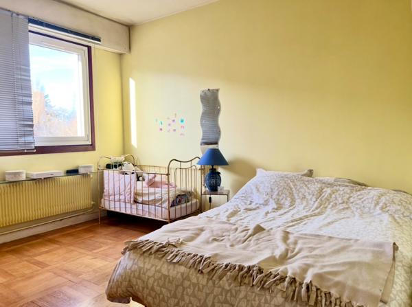 Appartement 4 pièces - 92 m² Bien prestige