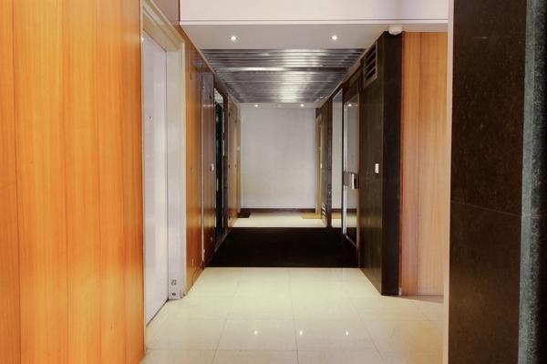 Appartement
         4 pièces
        - 92 m² Exclusivité 498 000 € *
