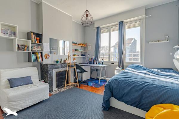 Maison à vendre |                                       Bègles |                                        5 pièces  |  140 m²