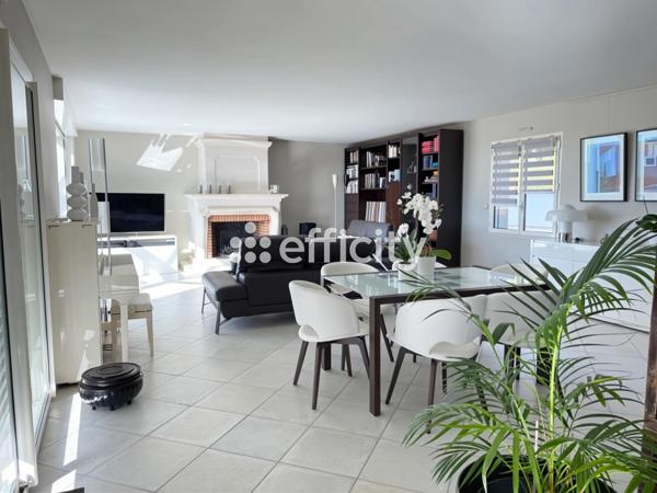 Maison 4 pièces - 156 m² Exclusivité efficity