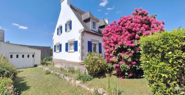 Bénodet, jolie maison de 1965, rénovée avec goût, plage et commerces à pied !