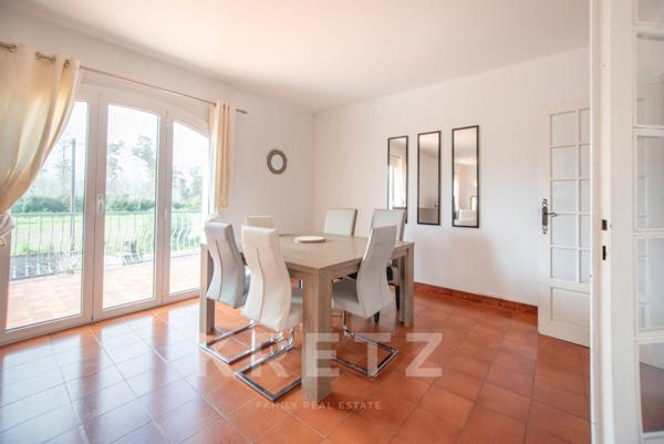 Lucciana – Villa 224 m² à 400 m de la mer – Parcelle 1 192 m²