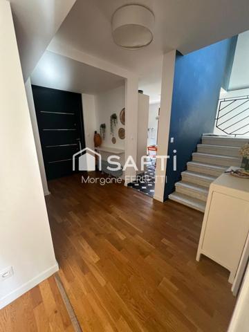 MAISON FAMILIALE 150 M² SUR TERRAIN DE 319 M² AVEC PISCINE