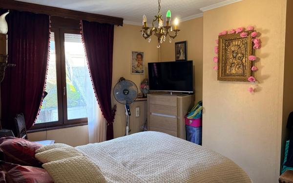 Maison à vendre    6 pièces •  Villers-Cotterêts