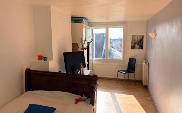 Maison à vendre    6 pièces •  Villers-Cotterêts