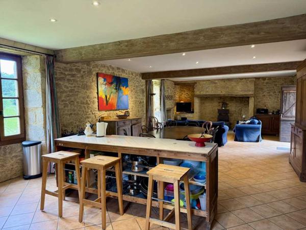 Maison ancienne - Sarlat-la-caneda Maison périgourdine de caractère avec dépendances et piscine – Castelnaud-la-Chapelle – Périgord Noir