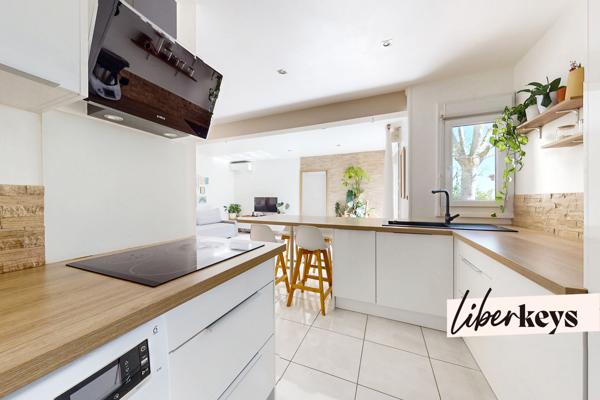 EXCLUSIVITÉ – Appartement 4 pièces de 87m² avec jardin privatif de 128m², grande terrasse, cave et stationnement