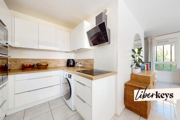 EXCLUSIVITÉ – Appartement 4 pièces de 87m² avec jardin privatif de 128m², grande terrasse, cave et stationnement