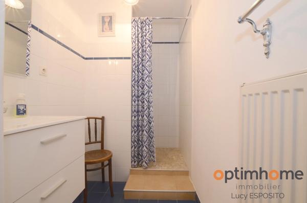 ✨ Rare Prieuré Historique au Cœur de Nanteuil-en-Vallée ✨