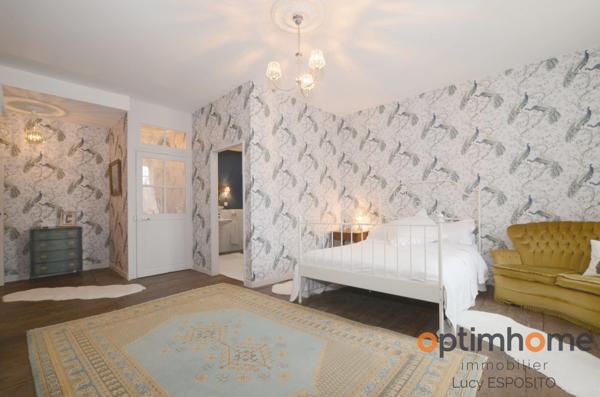 ✨ Rare Prieuré Historique au Cœur de Nanteuil-en-Vallée ✨