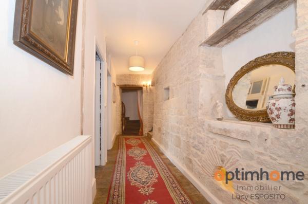 ✨ Rare Prieuré Historique au Cœur de Nanteuil-en-Vallée ✨