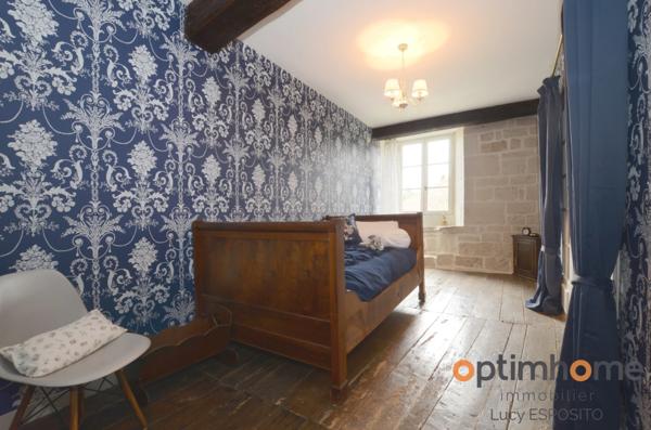 ✨ Rare Prieuré Historique au Cœur de Nanteuil-en-Vallée ✨