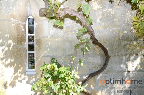 ✨ Rare Prieuré Historique au Cœur de Nanteuil-en-Vallée ✨