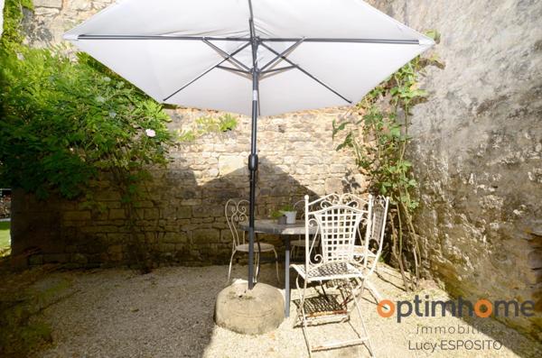 ✨ Rare Prieuré Historique au Cœur de Nanteuil-en-Vallée ✨