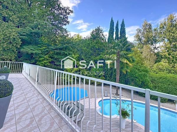 Maison cinq chambres à cinq 10 minutes de Lafrancaise