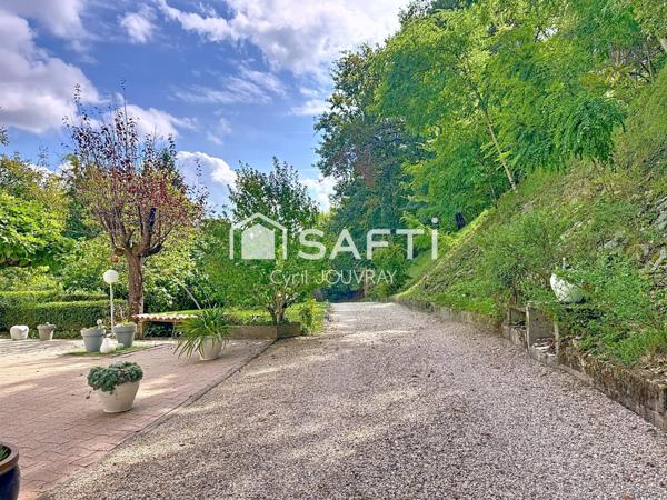 Maison cinq chambres à cinq 10 minutes de Lafrancaise